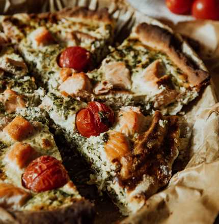 tarte aux épinards, thoïonade et saumon